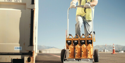 Bison shipping container weighing jacks